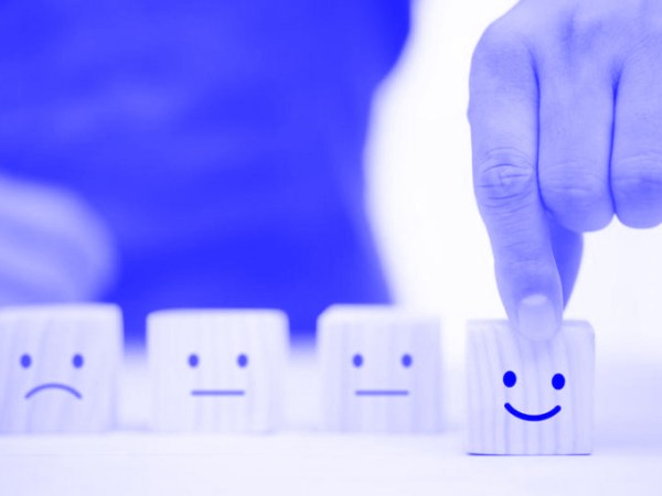 Precision Messaging: How Customer Communication Sequencing Prevents Churn in M&A&nbsp;Integration